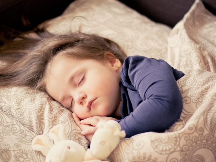 baby-1151351_1280 sleep