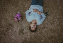 Are Mobile Phones near you safe while Sleeping? mobile phone